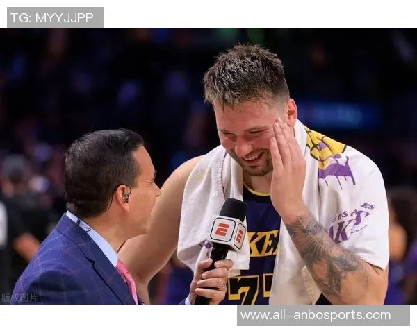 自96-97赛季以来首节得分20球员统计东契奇哈登库里詹姆斯科比等人表现对比